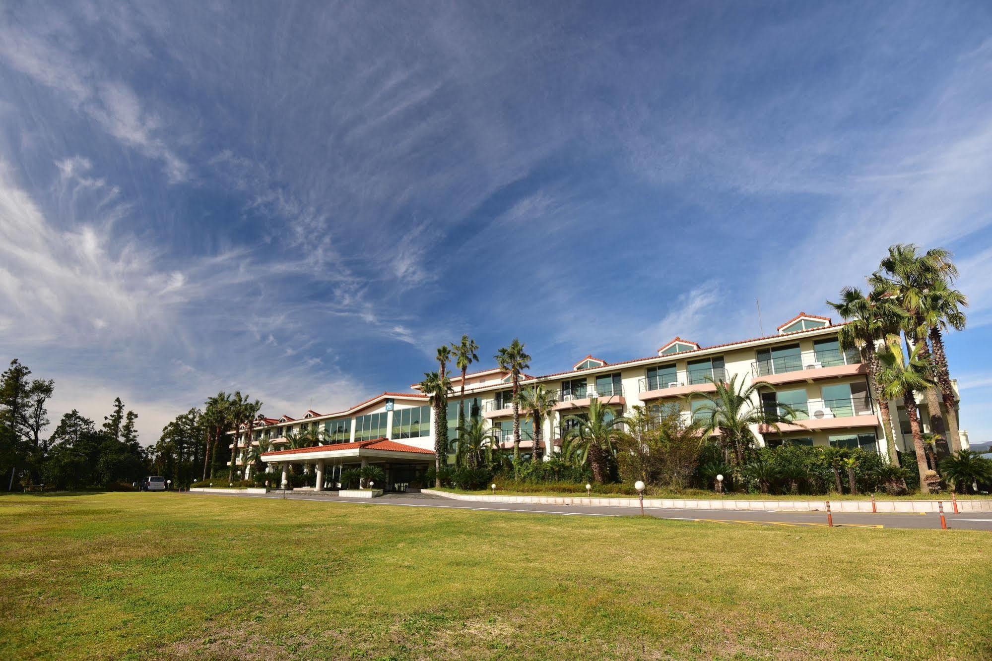 Lake Hills Jeju Resort Σεογκουίπο Εξωτερικό φωτογραφία